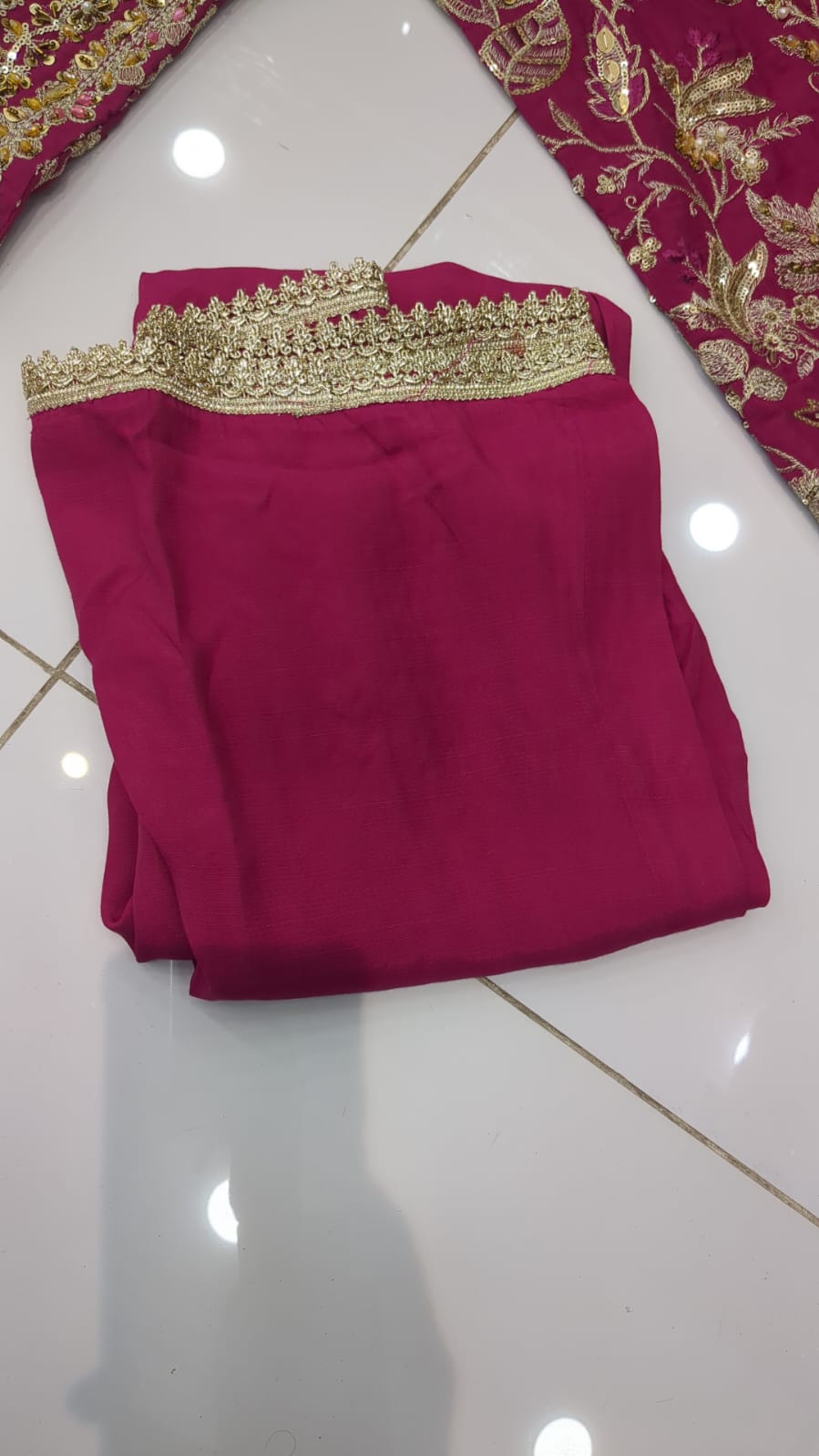 SJN 03627