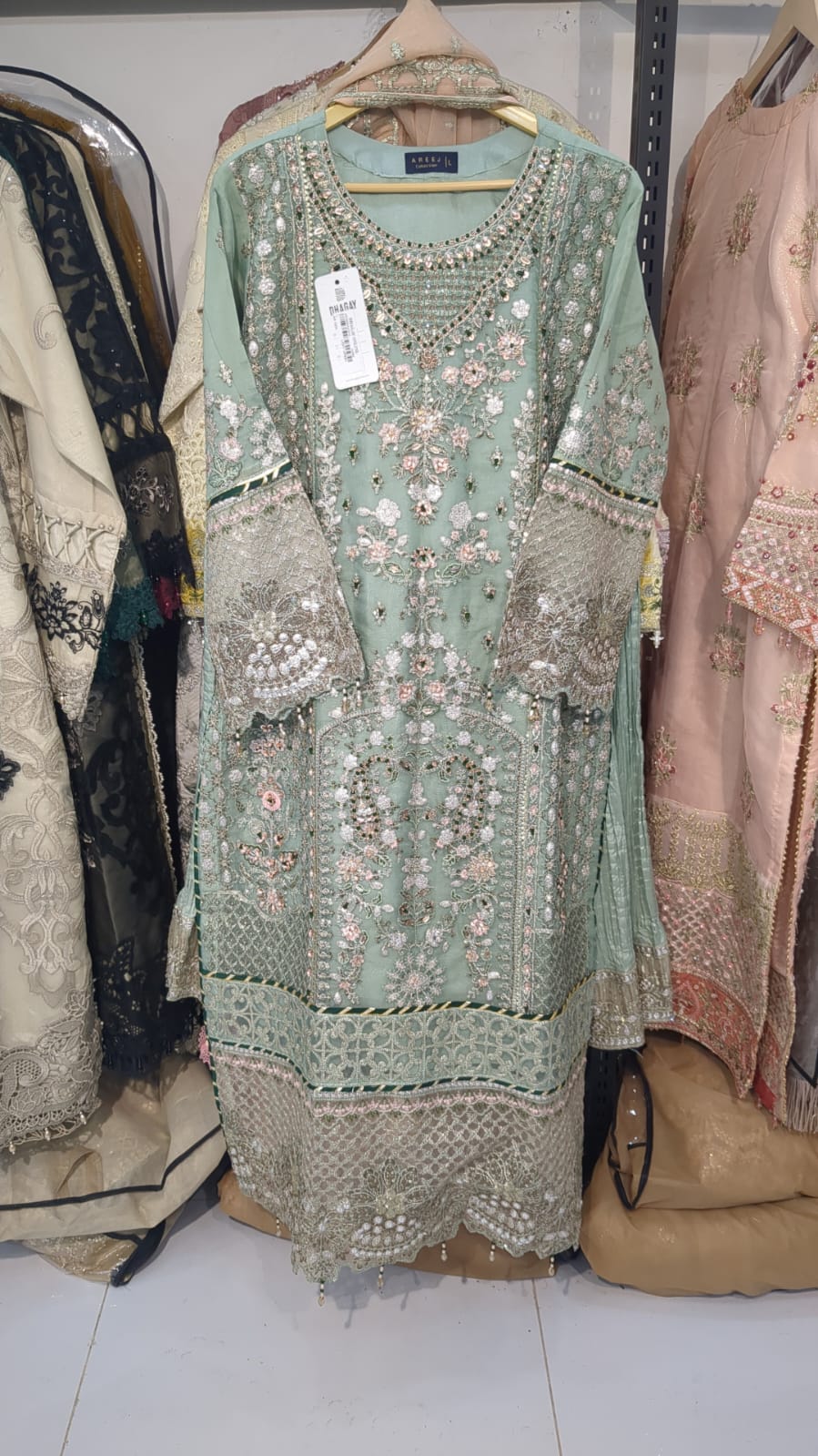 AR 1009